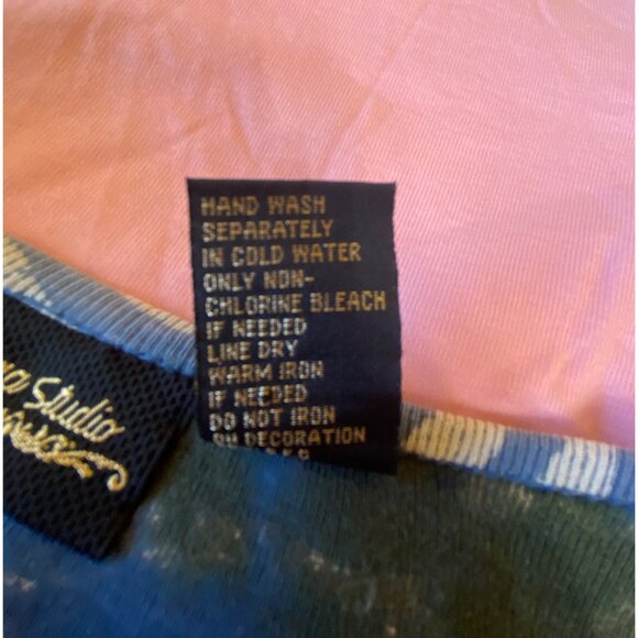 Lot Of 5 Womens Short Sleeve T-Shirts In Various Styles & Colors Sizes M & Petit - Picture 3 of 10